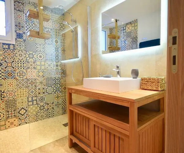 Charmante Maison Centre-ville Sainte-maxime, Plages à 2 Pas Casa vacanze Sainte-Maxime